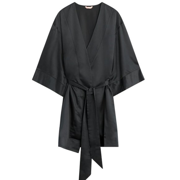 ThirdLove Other - NWT Thirdlove Black Satin Kimono Sleeve Dressing Gown Robe (OS)